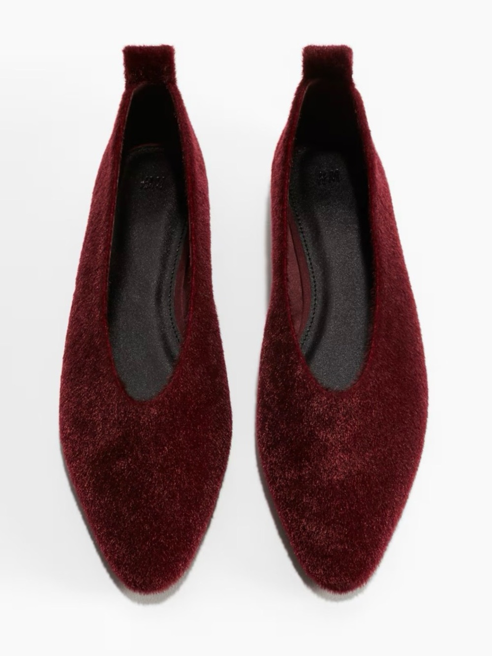 Pointed Toe Ballet Flat in Burgundy